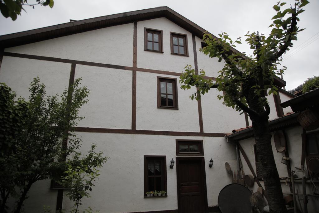Maison d'hôtes Haci Sakirler Konagi à Mudurnu Extérieur photo